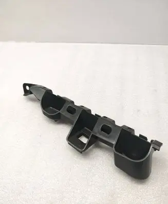 Volkswagen PASSAT B7 Front bumper mounting bracket 3AA807184