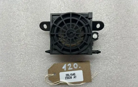 Audi A4 S4 B6 8E 8H Front door speaker 8E0035411C