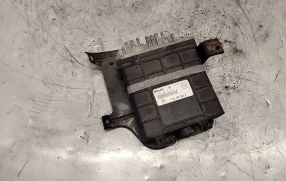 Volkswagen Sharan Engine control unit/module 028906021P 28SA2729 0281001251