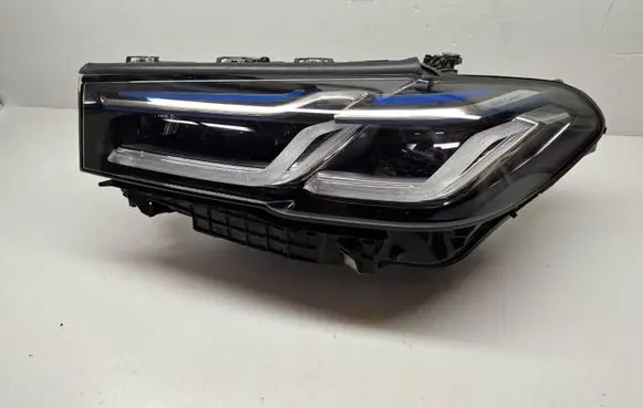 BMW 5 G30 G31 G38 Headlight/headlamp 5A388D5 63119479267 9479267