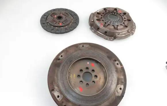 Toyota Corolla E120 E130 Flywheel 134510D0 320017210