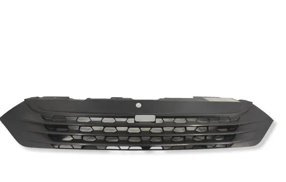 Iveco Daily 6th gen Front bumper upper radiator grill 5802075839 5802075842