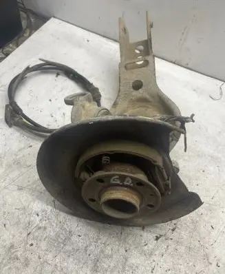 Volvo V70 Rear wheel hub