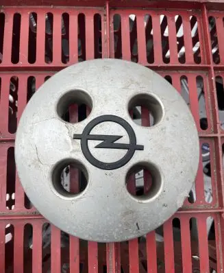 Opel Ascona C Original wheel cap 90149243 90149243209