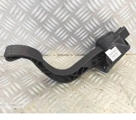 Peugeot 5008 Accelerator throttle pedal 9671416880 0280755167