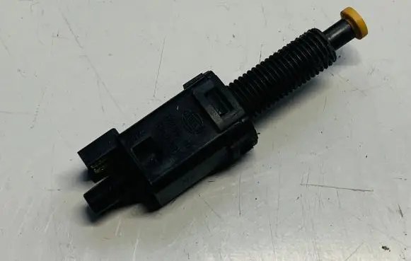 Clutch pedal sensor