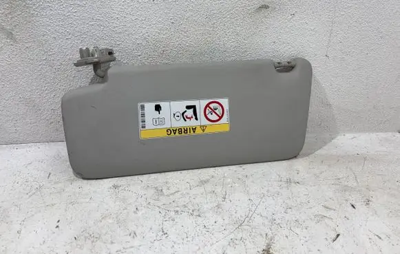 Mercedes-Benz B W246 W242 Sun visor A2468100410