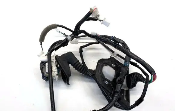 Lexus IS III XE30 Front door wiring loom 