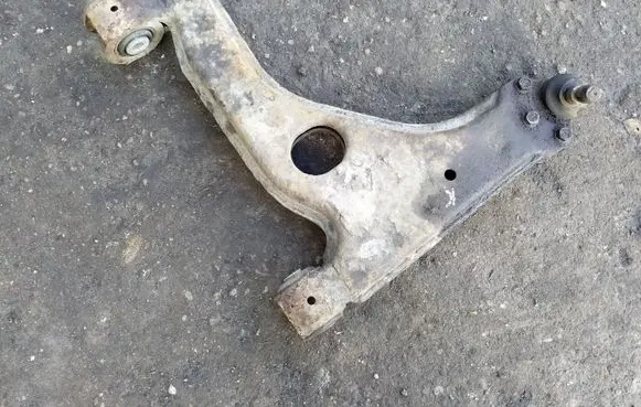 Opel Astra G Front lower control arm/wishbone