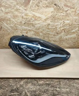 Porsche Panamera (971) Headlight/headlamp 971941034J 971941034