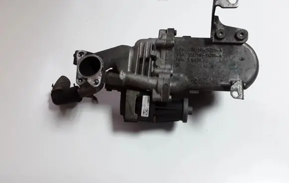 Ford Focus EGR valve VPEFMH19206A