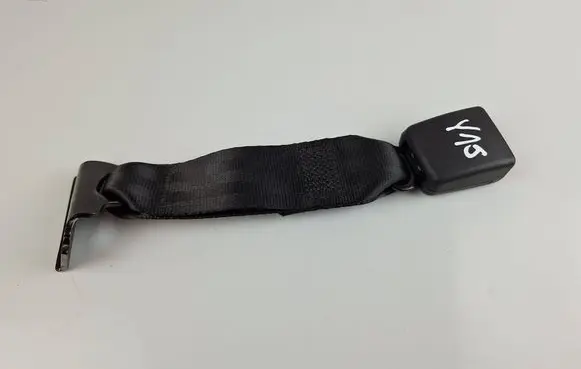 Alfa Romeo Stelvio Middle seatbelt buckle (rear) 156124421 34229928B