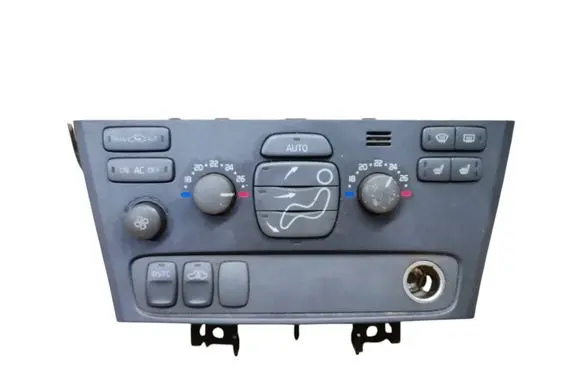 Volvo S60 Climate control unit 8691948