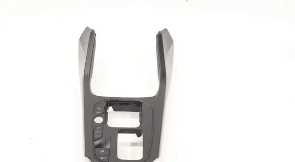 BMW 1 F40 Center console 7911195