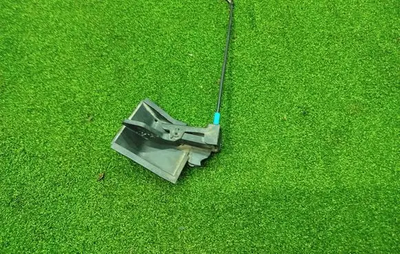 Renault Trafic III (X82) Engine bonnet (hood) release handle M0U022772