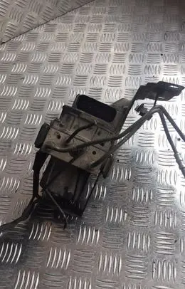Ford Mondeo Mk III ABS Pump 1s712m110ae