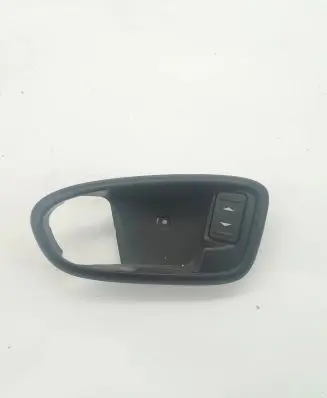Ford Mondeo MK IV Rear door interior handle trim 6M2XU226A37B 6M21U226A37