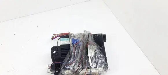 Toyota RAV 4 (XA30) Comfort/convenience module 8865042230 1776002673