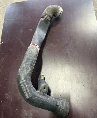 Audi A4 S4 B7 8E 8H Intercooler hose/pipe 8E0145762B 3301431 800145