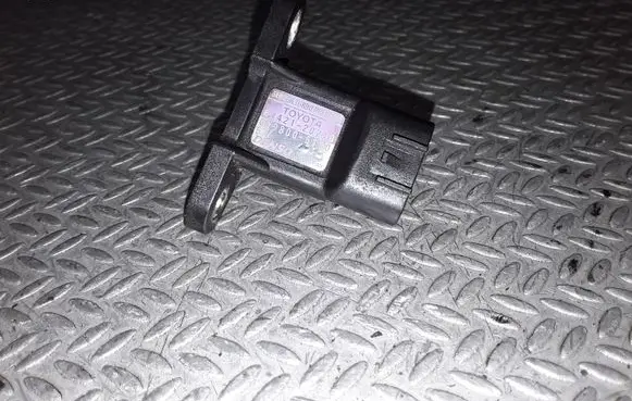 Toyota Corolla Verso E121 Air pressure sensor 8942120210