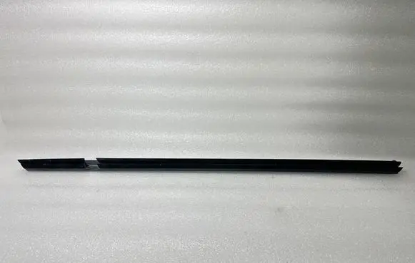 Volkswagen PASSAT B7 Rubber seal rear door 3AE839471B