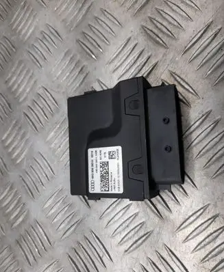 Audi Q7 4M Fuel injection pump control unit/module 4M0906093H
