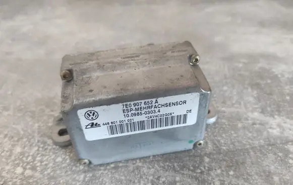 Volkswagen Touareg I ESP acceleration yaw rate sensor 7E0907652A 10098503034