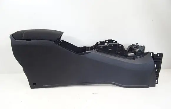 Nissan Qashqai Center console 
