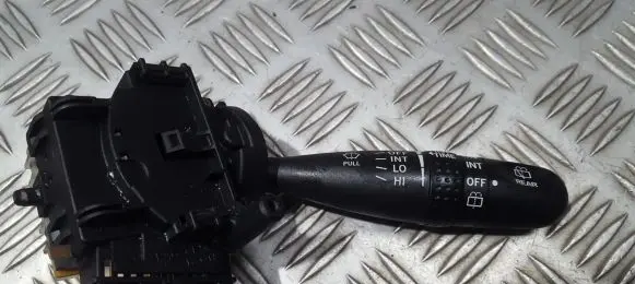 Toyota Corolla E120 E130 Wiper control stalk 173647