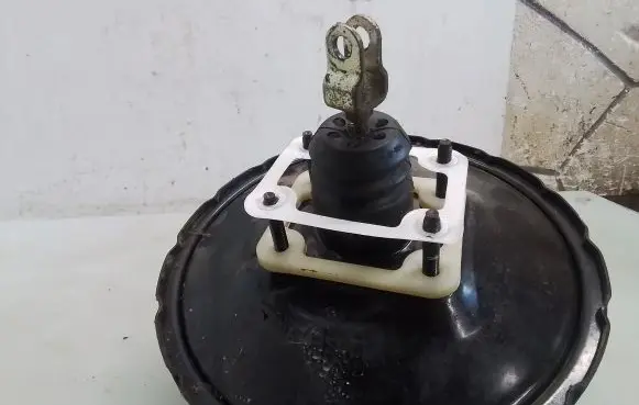 Hyundai Santa Fe Brake booster