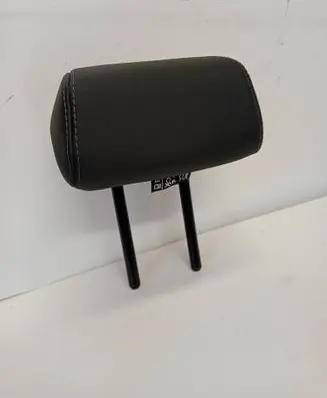 Peugeot 208 II Rear seat headrest