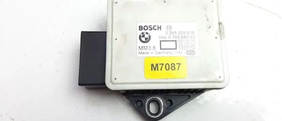 BMW 5 E60 E61 ESP acceleration yaw rate sensor 6768680 M7087