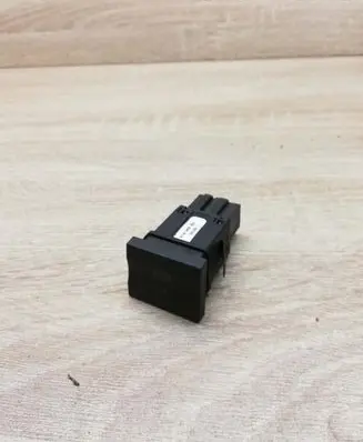 Skoda Fabia Mk1 (6Y) Windscreen/window heater switch 6Y0959621
