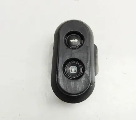 Ferrari California F149 Tailgate/boot open switch button 825535