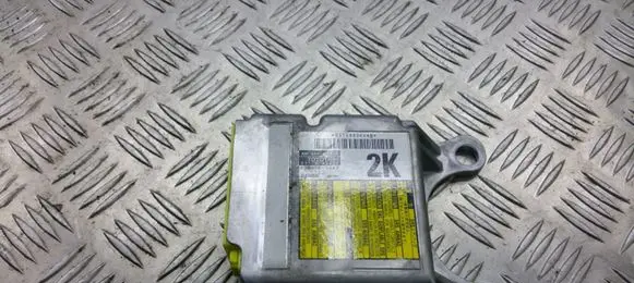 Toyota RAV 4 (XA30) Airbag control unit/module 8917042211