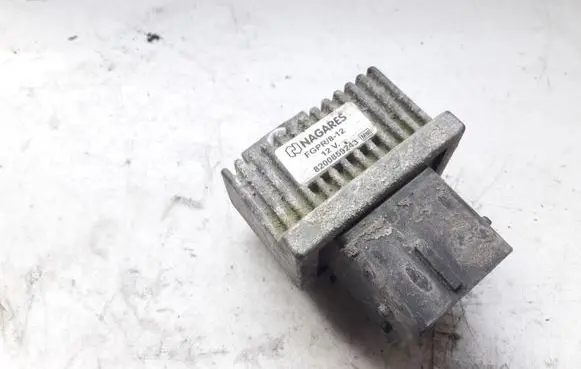 Renault Master II Glow plug pre-heat relay 8200859243