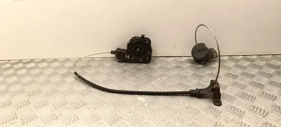 Peugeot 5008 II Spare wheel mounting bracket