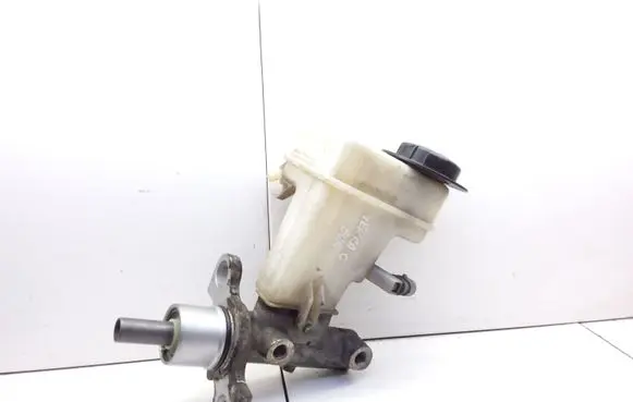 Opel Vectra C Master brake cylinder 320670692