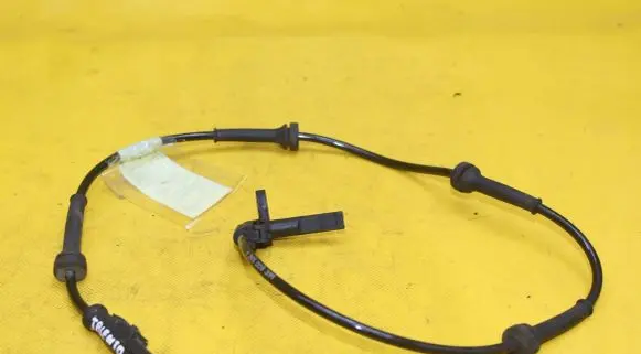 Opel Vivaro ABS rear brake sensor 479108892R