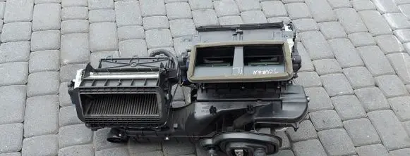 Interior heater climate box assembly