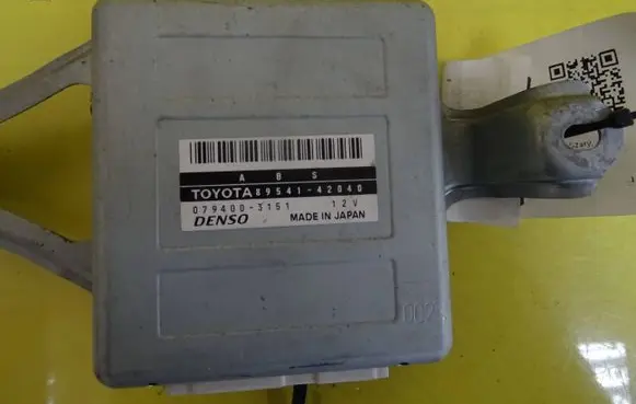 Toyota RAV 4 (XA10) Airbag control unit/module 8954142040 0794003151