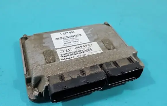 Audi A3 S3 8L Engine control unit/module ECU 06A906033J IMPRK1523053