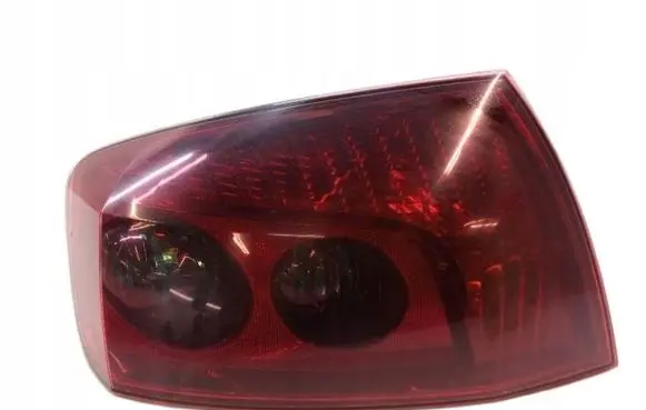 Peugeot 407 Rear/tail lights 9687124080