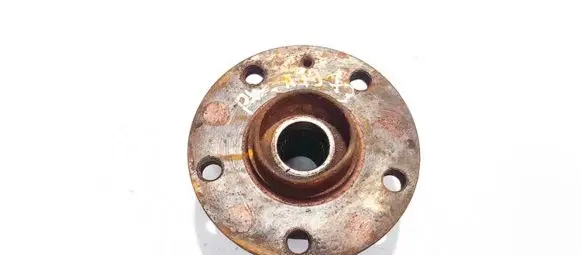 Audi A3 S3 8P Front wheel hub