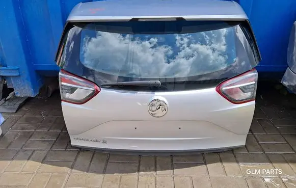 Opel Crossland X Tailgate/trunk/boot lid 