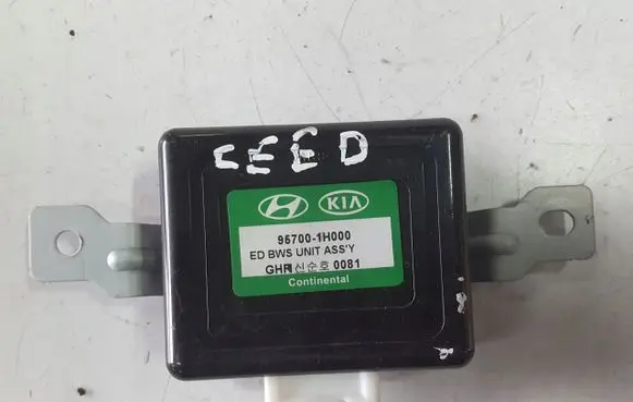 KIA Ceed Parking PDC control unit/module 957001H000