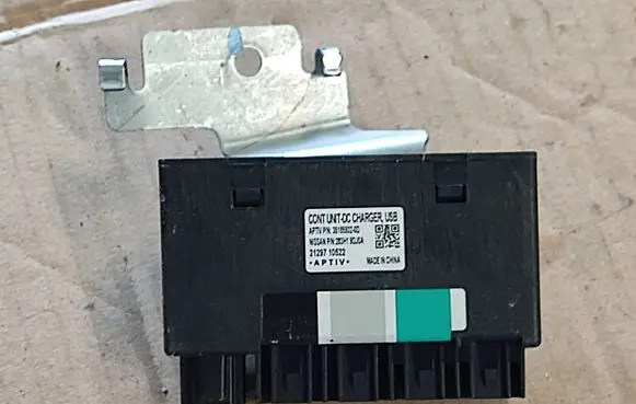 Nissan Leaf II (ZE1) Other control units/modules 2129710522 35185932D