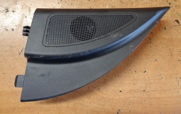 Hyundai i30 Subwoofer speaker 87651A5020