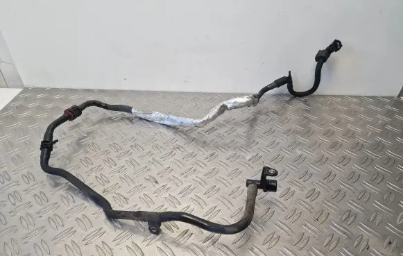 Volkswagen Touareg II Vacuum line/pipe/hose 059131056T