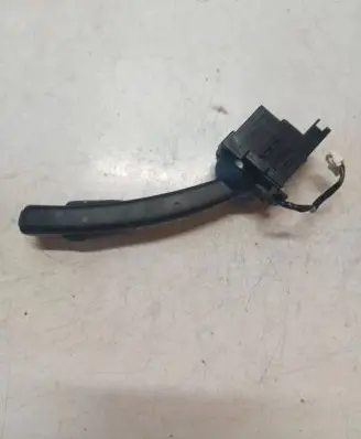 Volvo S60 Indicator stalk 31334647